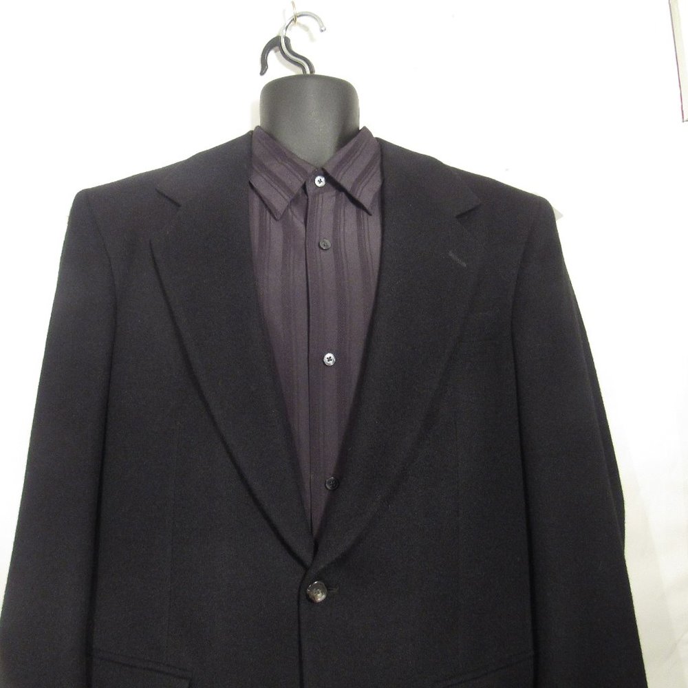 Blazer - Picture 7 of 7